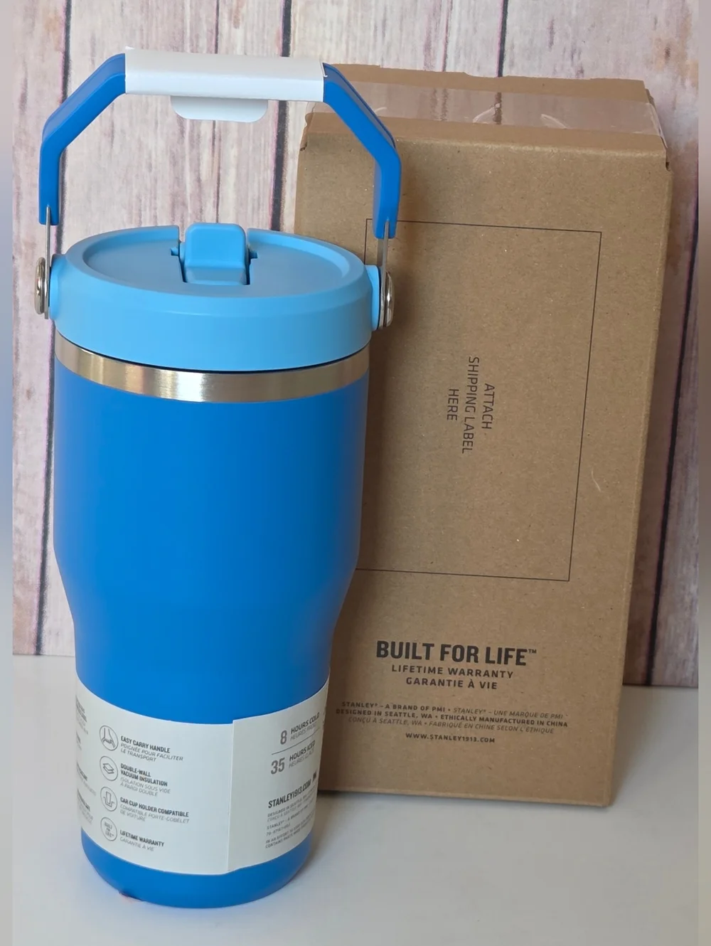 Stanley Blue Flip Straw Tumbler 20oz NIB - Picture 4 of 8